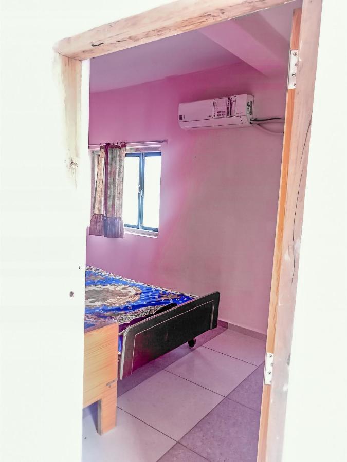 Krishna Homestay Garudeshwar Kültér fotó